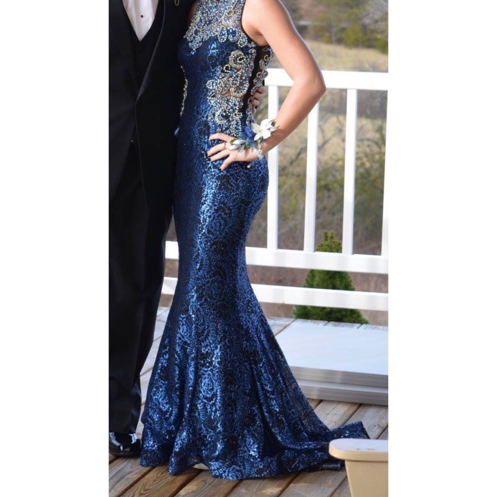 BLUE/BLACK/SILVER TIFFANYS DESIGN PROM DRESS!
